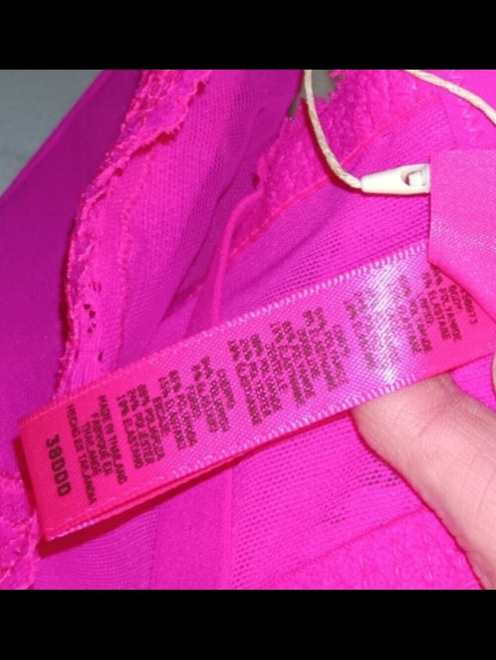 NWT Fushia Pink SKIMS Unlined Lace Bra 38DDD - Picture 8 of 8